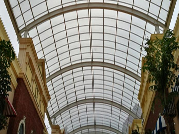 九龙坡屋面网架顶棚吊装方案